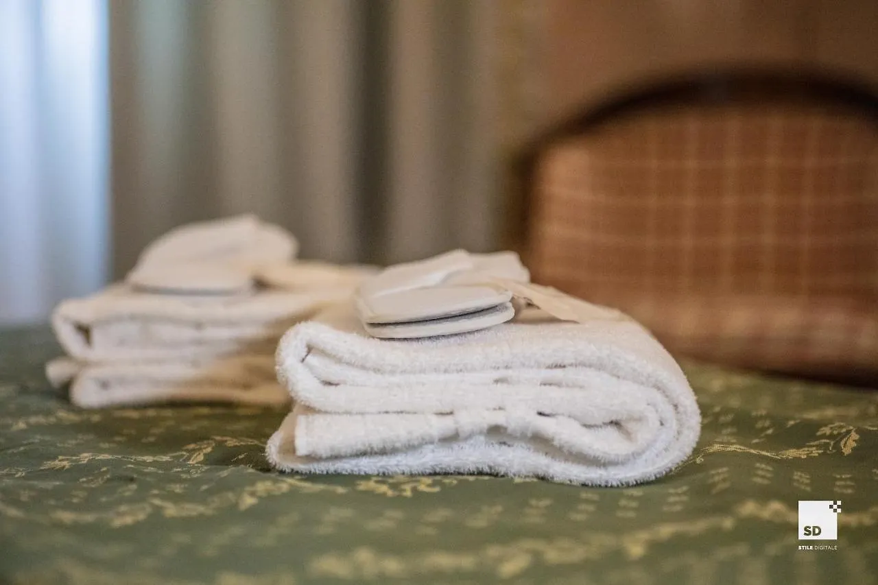 Hotel La Pace Pisa Italy