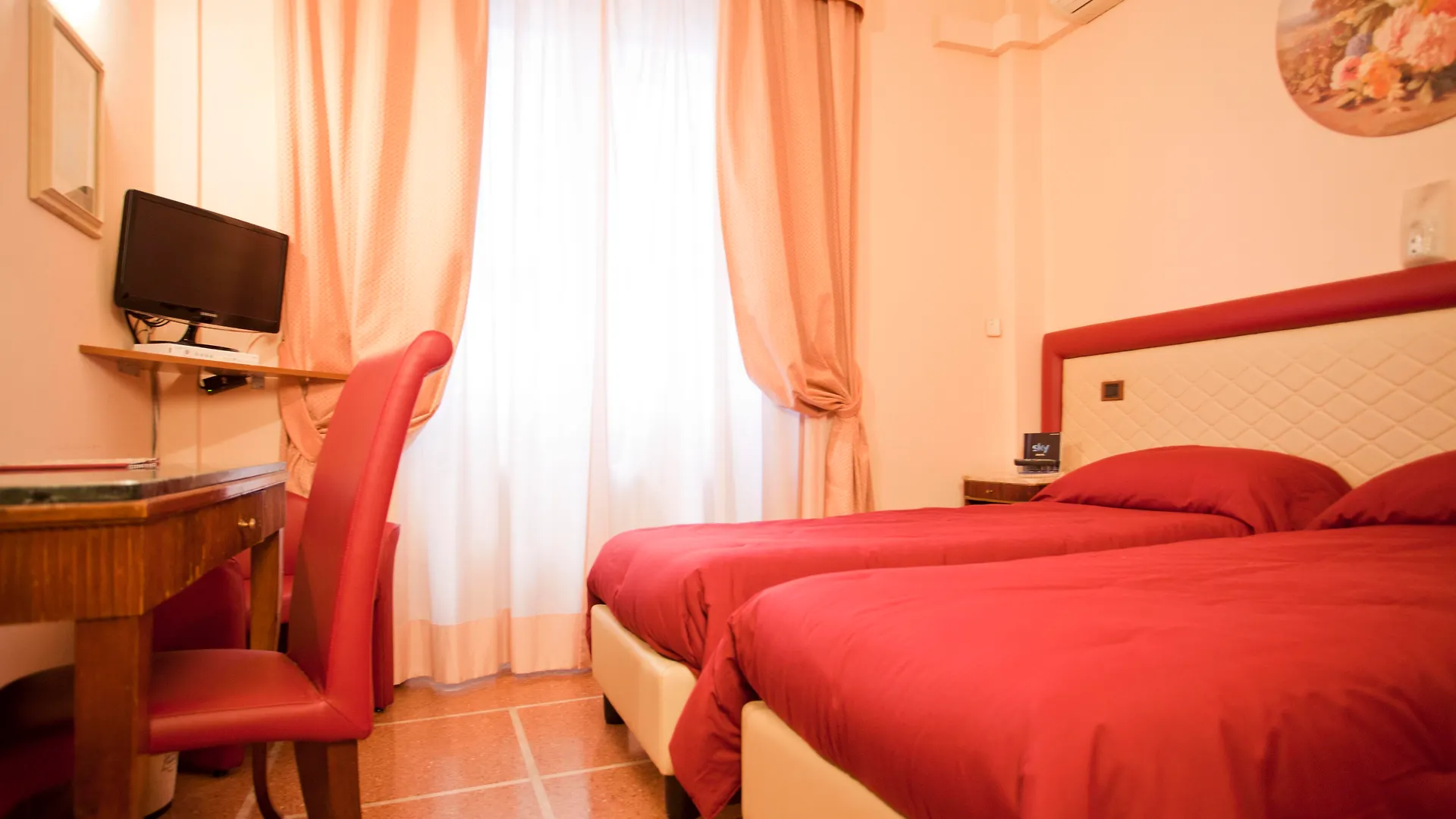 ***  Hotel La Pace Pisa Italy