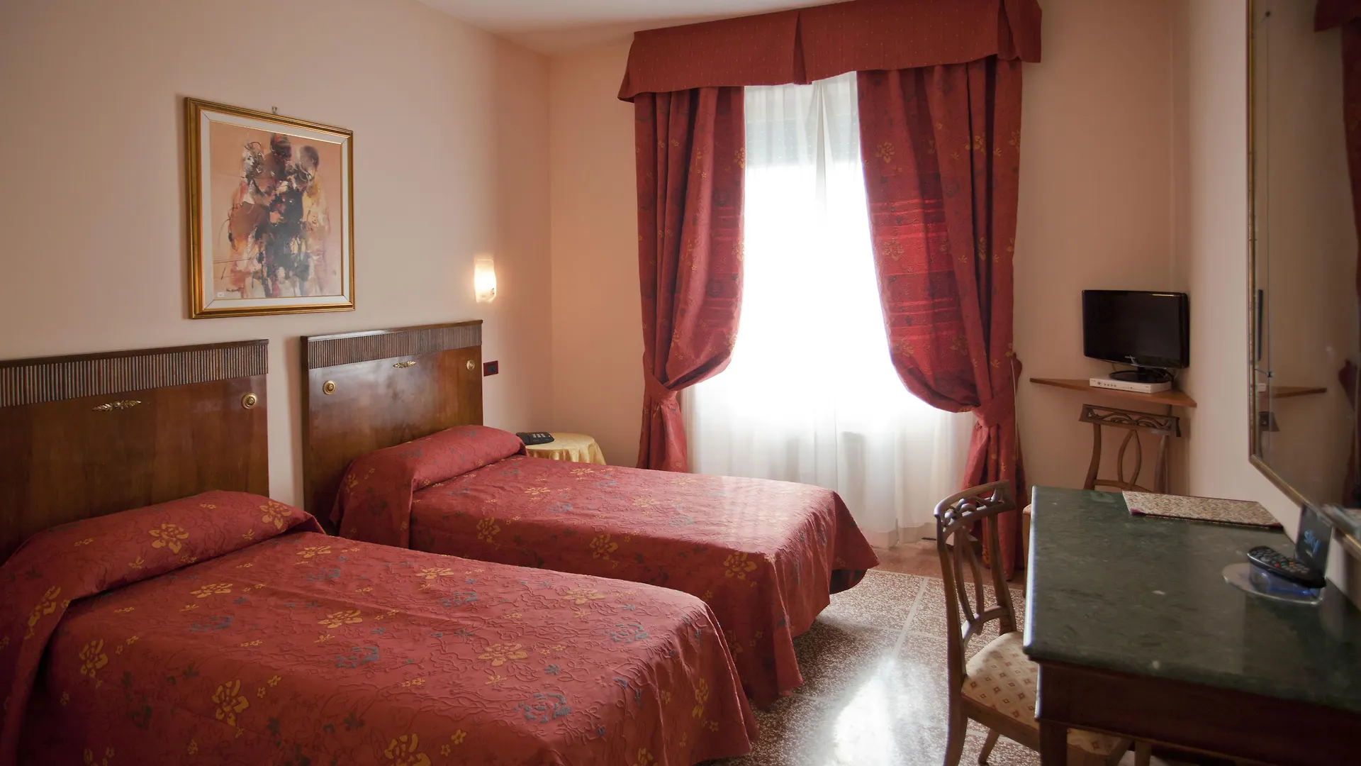 Hotel La Pace Pisa